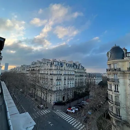 Studio Vue Tour Eiffel París